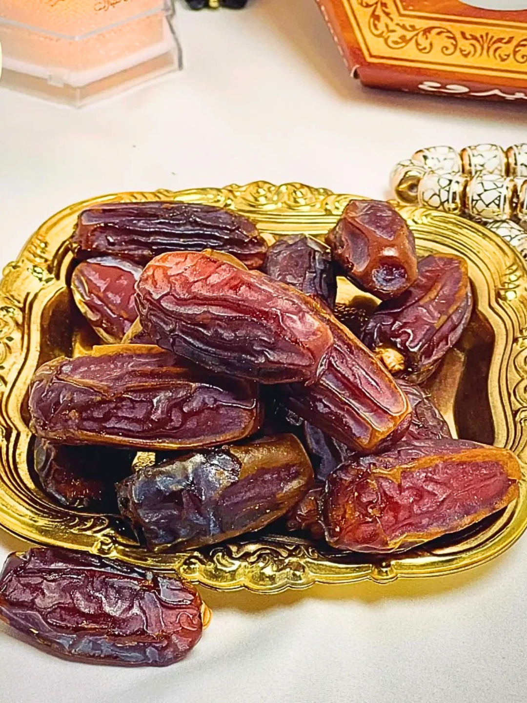 Mabroom Khajoor Saudi Dates Online Pakistan | Premium Quality