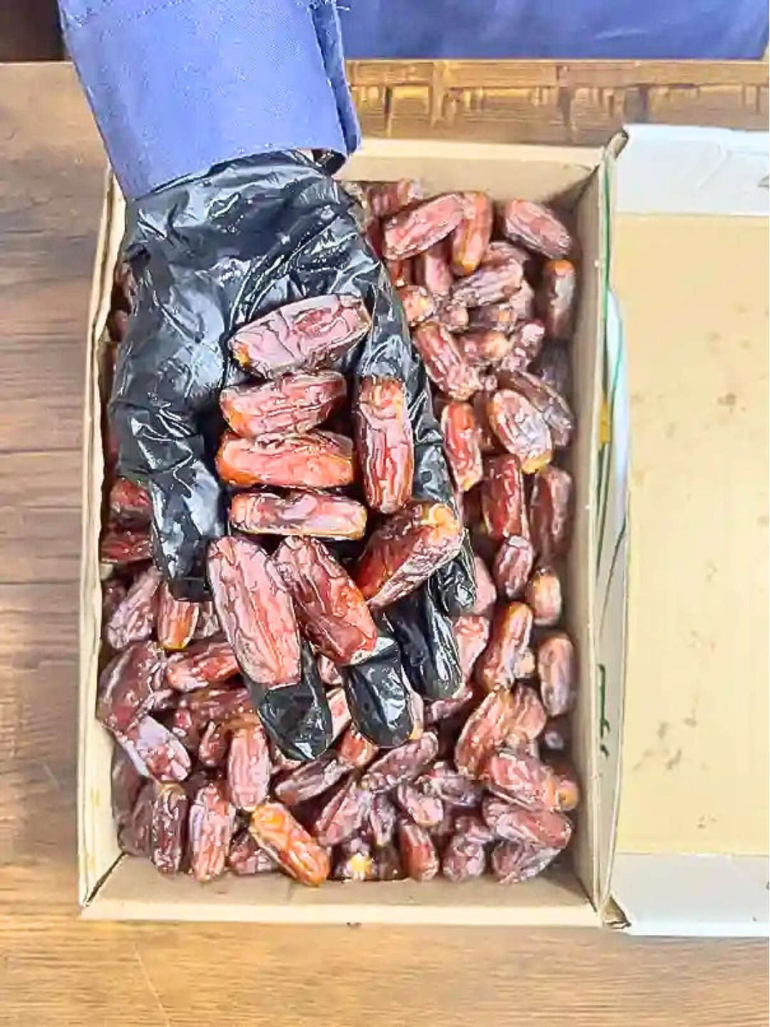 Mabroom Khajoor Saudi Dates Online Pakistan | Premium Quality