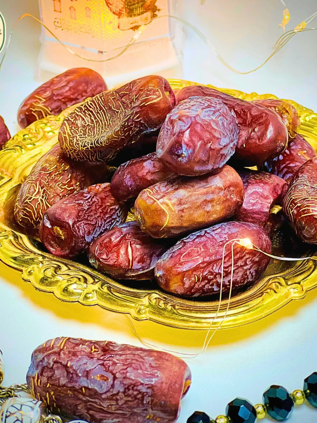 Premium Saudi Amber Khajoor Authentic Madinah Dates